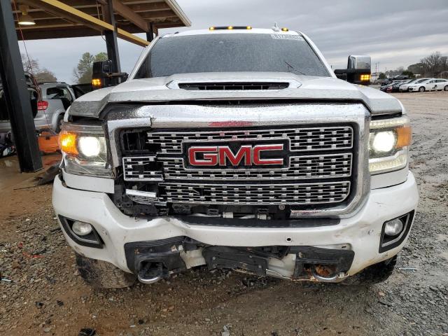 1GT42YEY9JF282937 - 2018 GMC SIERRA K3500 DENALI WHITE photo 5