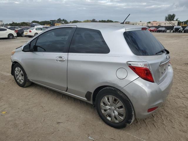 JTDJTUD38CD540426 - 2012 TOYOTA YARIS SILVER photo 2