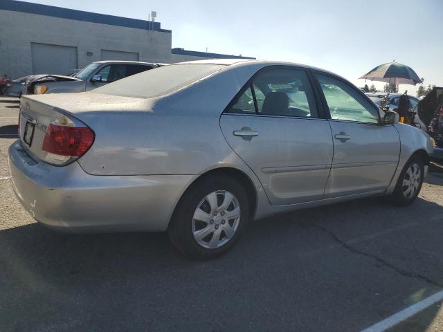 4T1BE32K96U697496 - 2006 TOYOTA CAMRY LE SILVER photo 3