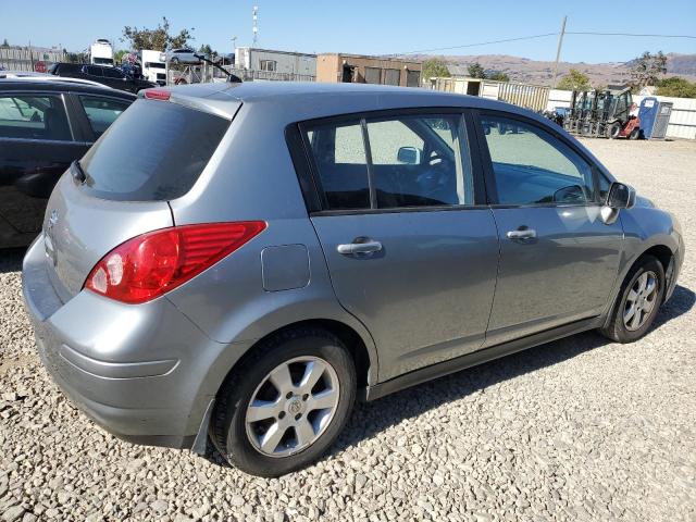 3N1BC13E58L421985 - 2008 NISSAN VERSA S SILVER photo 3