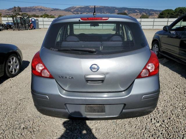 3N1BC13E58L421985 - 2008 NISSAN VERSA S SILVER photo 6