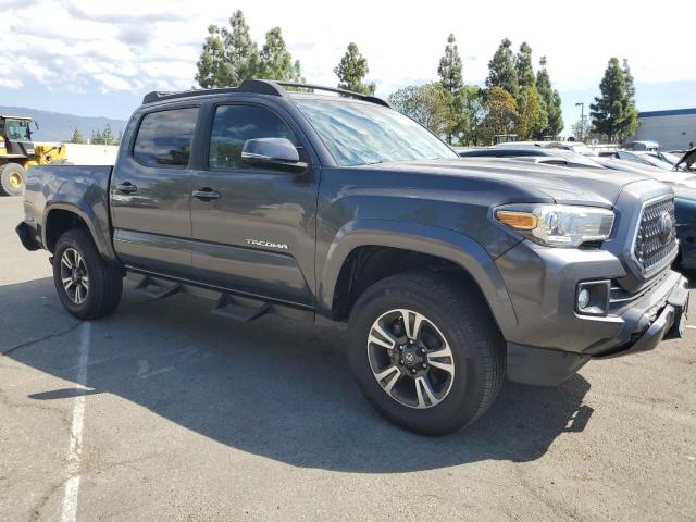 3TMAZ5CN8JM067846 - 2018 TOYOTA TACOMA DOUBLE CAB Grafit foto 4