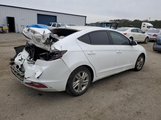 5NPD84LF0KH469919 - 2019 HYUNDAI ELANTRA SEL WHITE photo 3