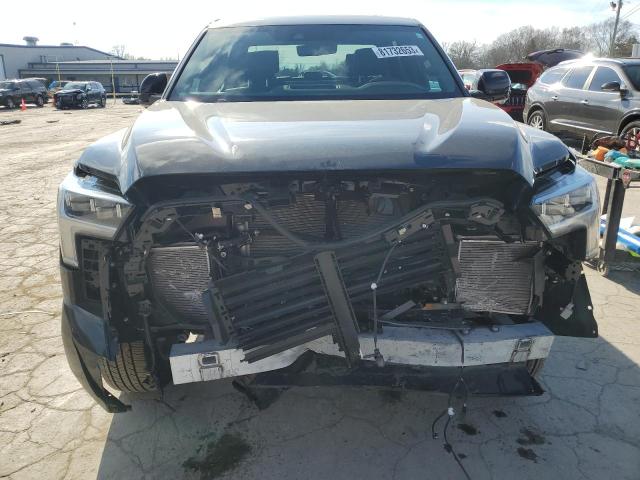 5TFNA5DB9RX133422 - 2024 TOYOTA TUNDRA CREWMAX PLATINUM Schwarz Foto 5