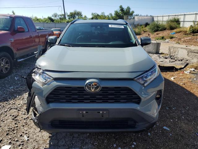 2T3W1RFV1MW168911 - 2021 TOYOTA RAV4 XLE GRAY photo 5