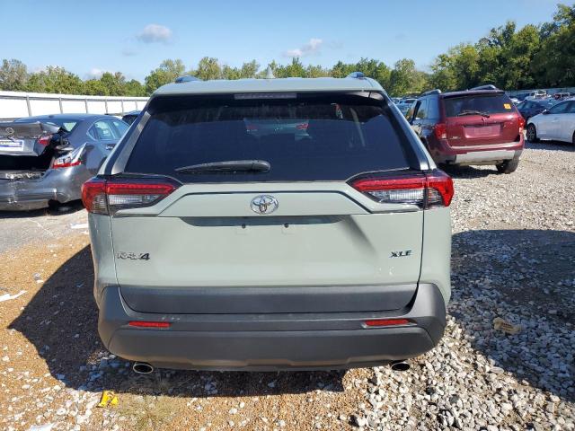 2T3W1RFV1MW168911 - 2021 TOYOTA RAV4 XLE GRAY photo 6