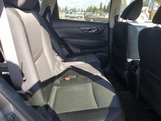 KNMAT2MT4JP544747 - 2018 NISSAN ROGUE S SILVER photo 10