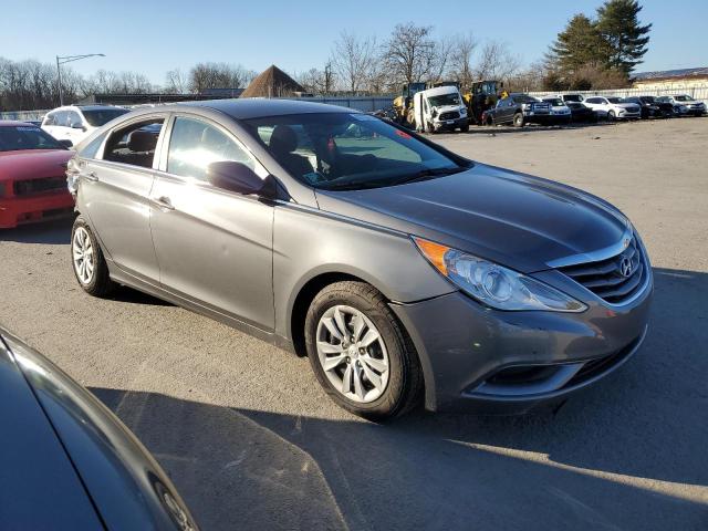 5NPEB4AC3CH470613 - 2012 HYUNDAI SONATA GLS GRAY photo 4