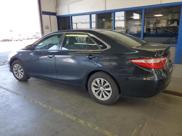 4T1BF1FK5FU106138 - 2015 TOYOTA CAMRY LE GRAY photo 2