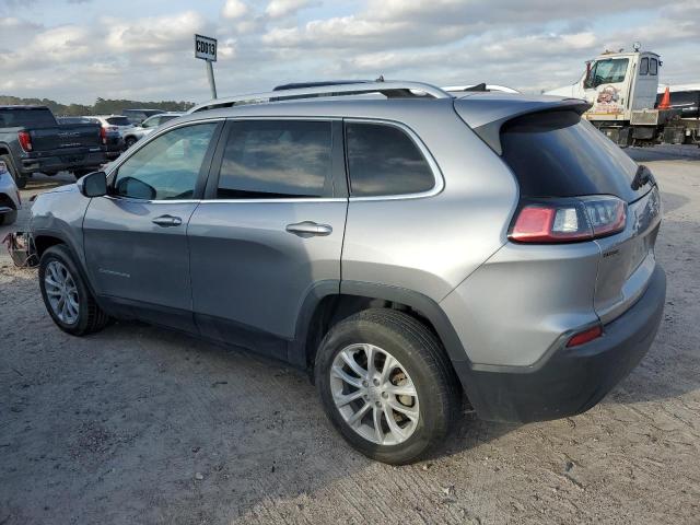 1C4PJLCB4KD203074 - 2019 JEEP CHEROKEE LATITUDE SILVER photo 2