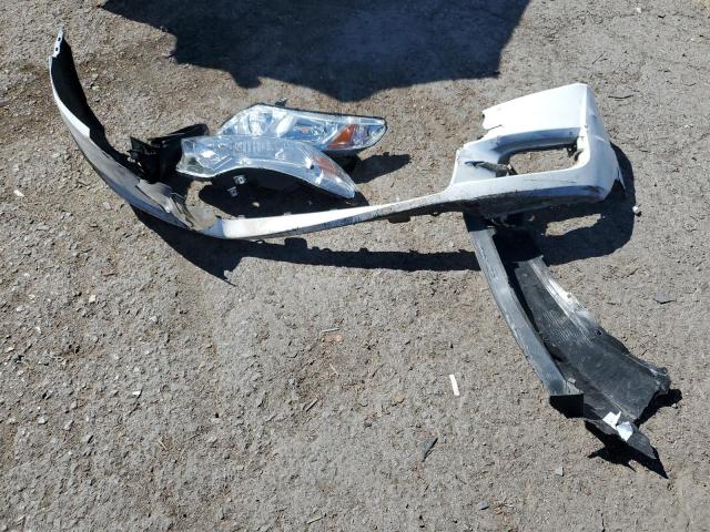 2HGFG1B61AH523961 - 2010 HONDA CIVIC LX WHITE photo 12