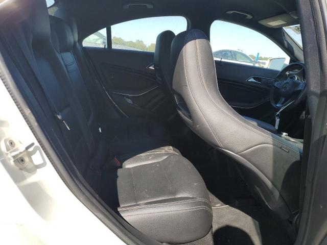 WDDSJ4GB9GN356261 - 2016 MERCEDES-BENZ CLA 250 4MATIC WHITE photo 10