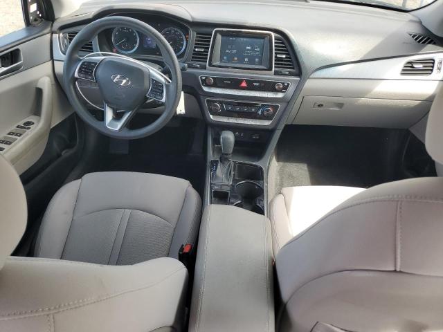 5NPE24AF1KH787685 - 2019 HYUNDAI SONATA SE Серебристый фото 8