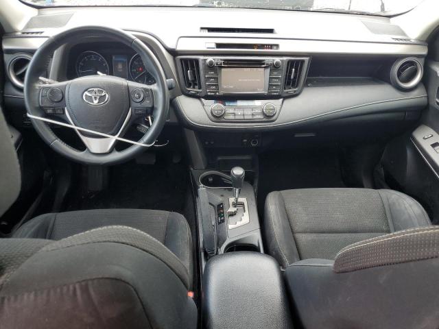 2T3WFREV6HW317807 - 2017 TOYOTA RAV4 XLE თეთრი ფოტო 8