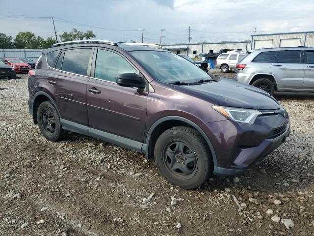 2T3BFREV6HW618186 - 2017 TOYOTA RAV4 LE 紫色 照片 4