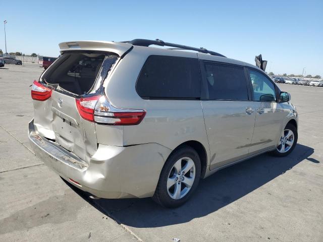 5TDKZ3DC1HS867498 - 2017 TOYOTA SIENNA LE ვერცხლისფერი ფოტო 3