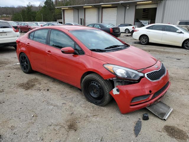 KNAFX4A64F5347338 - 2015 KIA FORTE LX RED photo 4