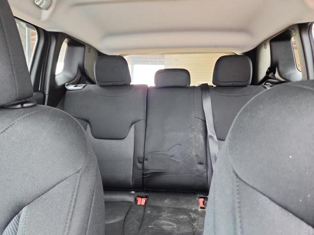 ZACNJAABXKPK10530 - 2019 JEEP RENEGADE SPORT 银色 照片 10