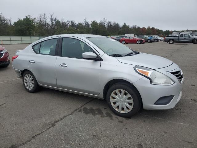 3N1CN7AP1FL822579 - 2015 NISSAN VERSA S SILVER photo 4