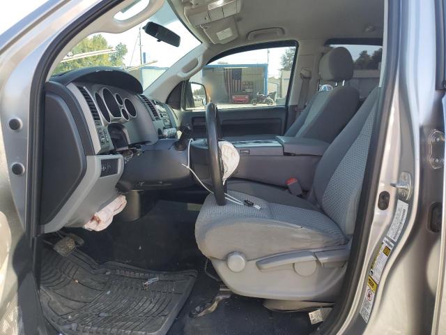 5TFRM5F17CX044727 - 2012 TOYOTA TUNDRA DOUBLE CAB SR5 GRAY photo 7