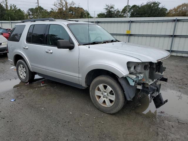 1FMEU7DE4AUA53198 - 2010 FORD EXPLORER XLT SILVER photo 4