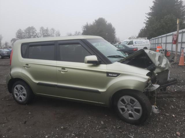 KNDJT2A54D7610062 - 2013 KIA SOUL GREEN photo 4