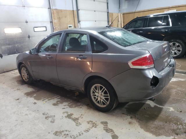 1FAHP35N69W159352 - 2009 FORD FOCUS SE GRAY photo 2