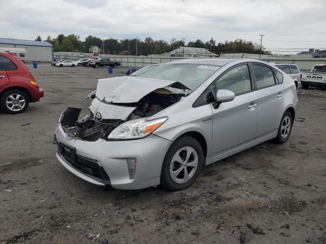 2015 TOYOTA PRIUS, 