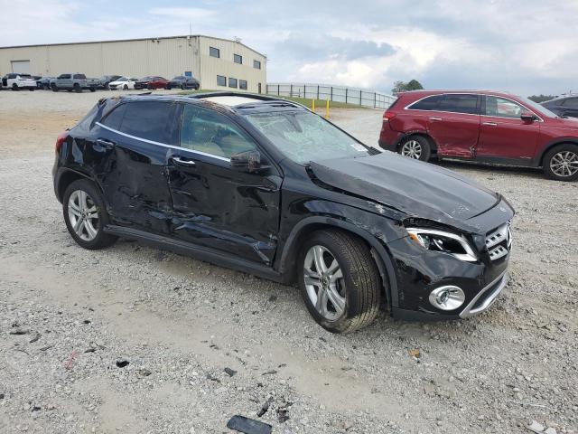 WDCTG4EB0KJ571800 - 2019 MERCEDES-BENZ GLA 250 黑色 照片 4