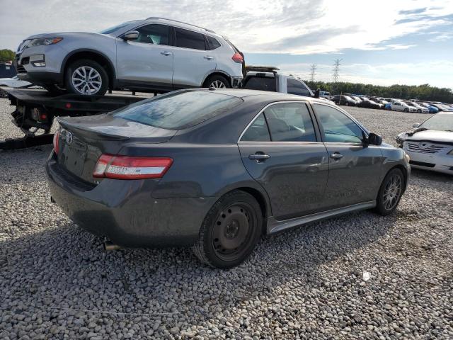 4T1BF3EKXBU592792 - 2011 TOYOTA CAMRY BASE GRAY photo 3