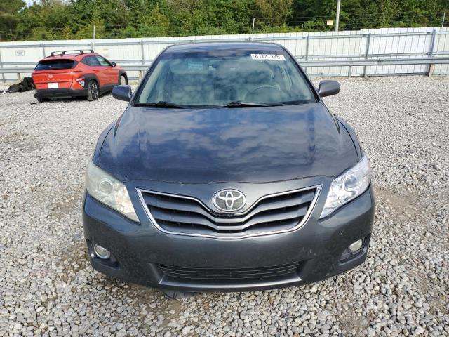 4T1BF3EKXBU592792 - 2011 TOYOTA CAMRY BASE GRAY photo 5