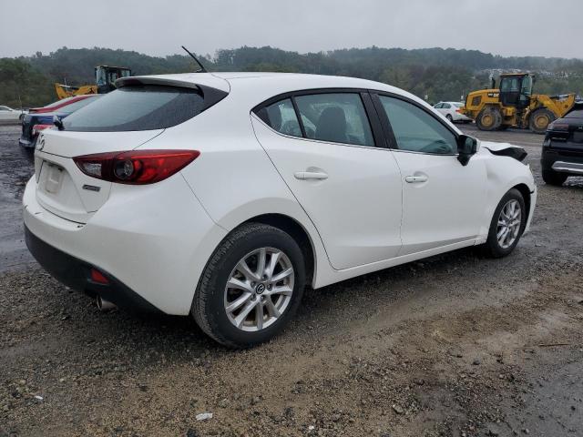 JM1BM1L79G1313449 - 2016 MAZDA 3 TOURING WHITE photo 3