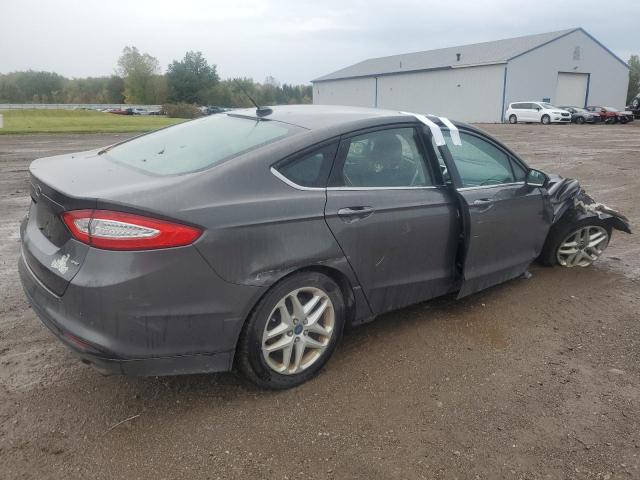 3FA6P0H7XGR310597 - 2016 FORD FUSION SE 灰色 照片 3