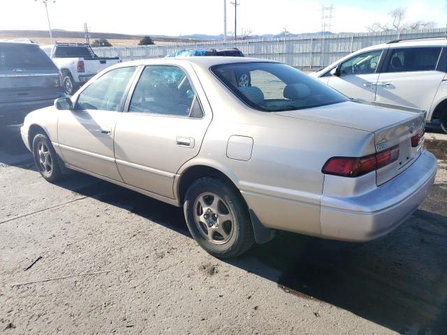 JT2BG28K4X0270423 - 1999 TOYOTA CAMRY LE BEIGE photo 2