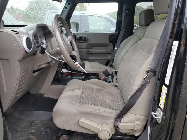 1J4GA591X8L621061 - 2008 JEEP WRANGLER U SAHARA BLACK photo 7