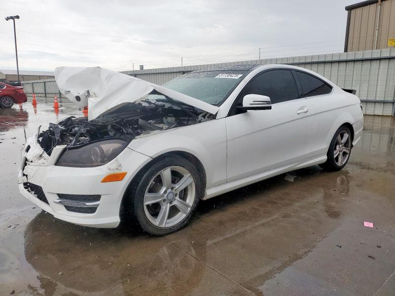 2015 MERCEDES-BENZ C 250, 