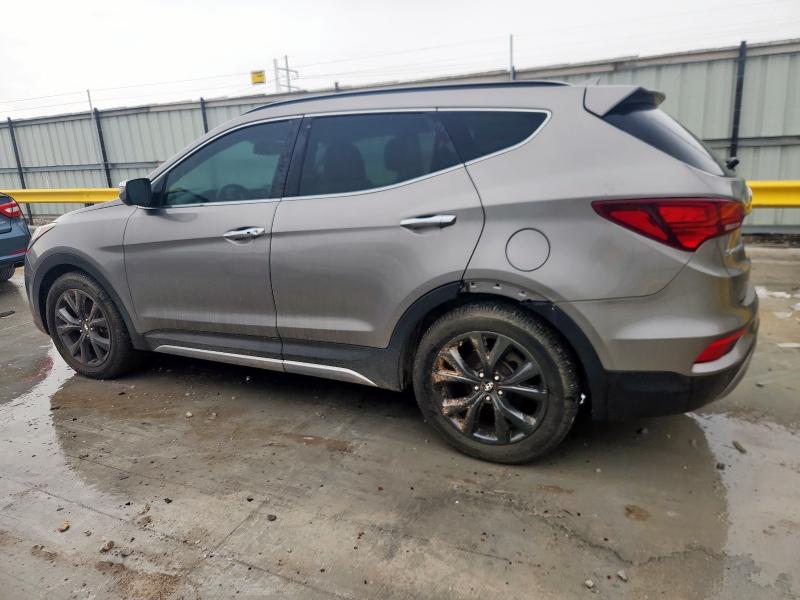 5XYZW4LA7HG388416 - 2017 HYUNDAI SANTA FE S GRAY photo 2
