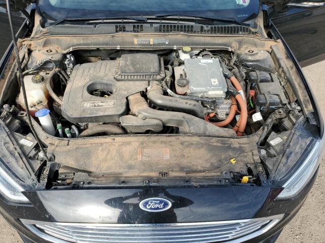 3FA6P0RU9HR123065 - 2017 FORD FUSION TITANIUM HEV BLACK photo 11