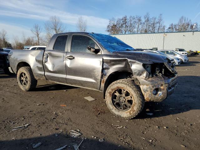 5TFRY5F1XDX142320 - 2013 TOYOTA TUNDRA DOUBLE CAB SR5 CHARCOAL photo 4