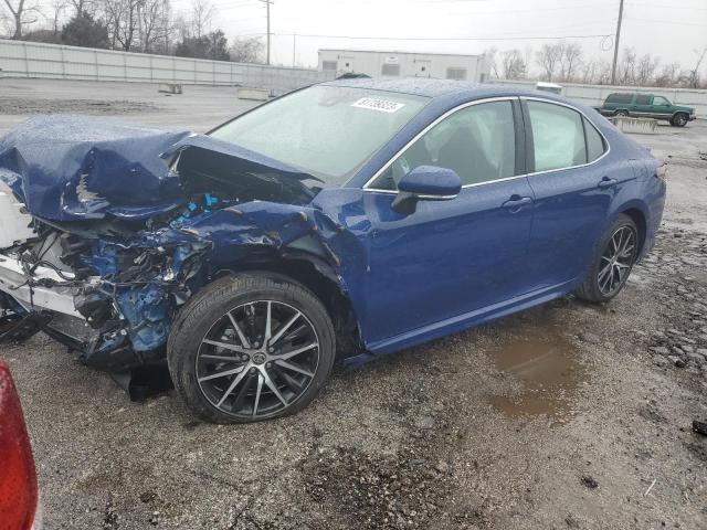 4T1G11AK3RU208036 - 2024 TOYOTA CAMRY SE NIGHT SHADE BLUE photo 1