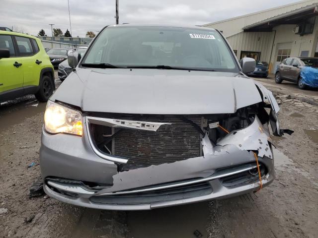 2C4RC1CG9GR118867 - 2016 CHRYSLER TOWN & COU TOURING L SILVER photo 5