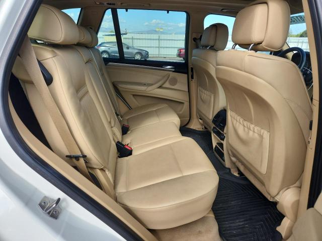 5UXZV4C58D0B11183 - 2013 BMW X5 XDRIVE35I WHITE photo 11