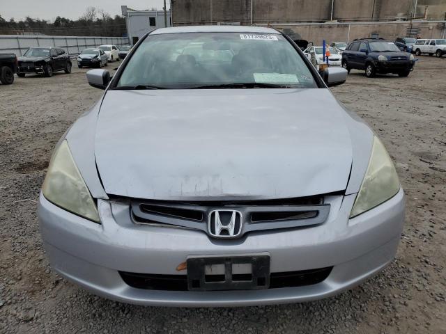 1HGCM55495A002844 - 2005 HONDA ACCORD LX SILVER photo 5