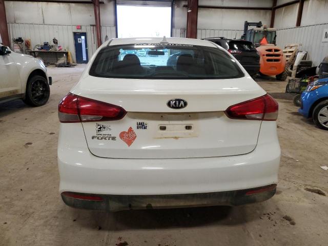 3KPFK4A76JE218783 - 2018 KIA FORTE LX WHITE photo 6