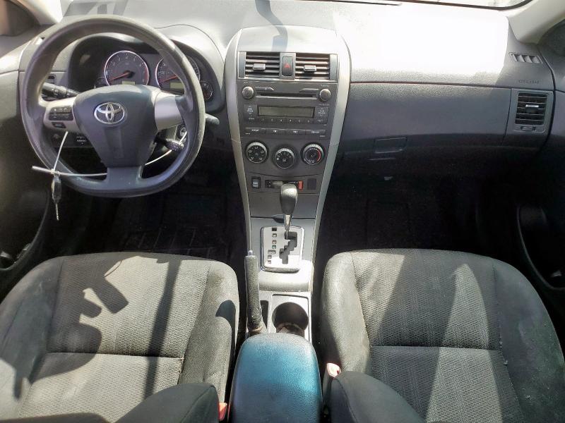 2T1BU4EE1BC651624 - 2011 TOYOTA COROLLA BASE Gümüş foto 8