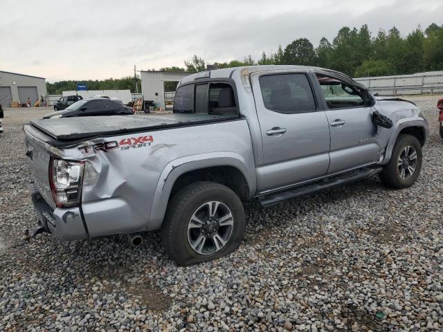 5TFCZ5AN4GX030162 - 2016 TOYOTA TACOMA DOUBLE CAB SILVER photo 3