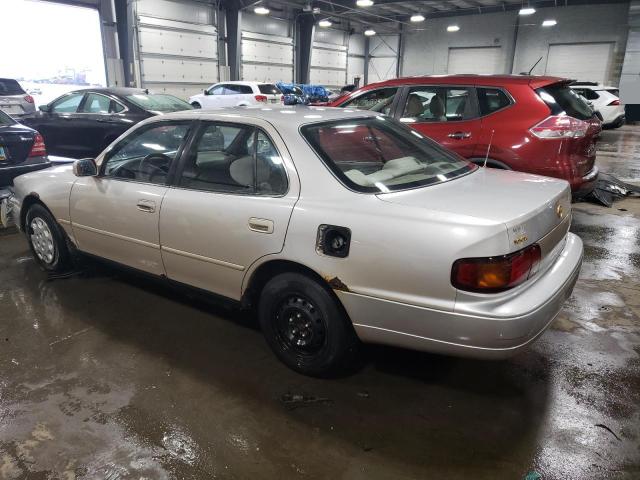 4T1BG12K3TU823524 - 1996 TOYOTA CAMRY DX SILVER photo 2