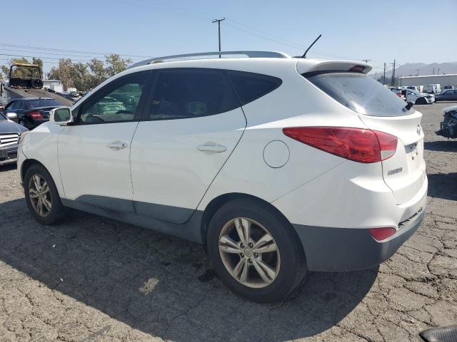 KM8JU3AC3DU760064 - 2013 HYUNDAI TUCSON GLS WHITE photo 2