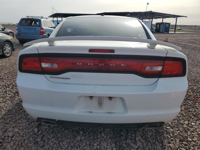 2C3CDXBG2CH213525 - 2012 DODGE CHARGER SE WHITE photo 6