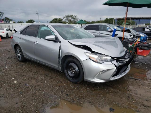 4T1BF1FK9FU909261 - 2015 TOYOTA CAMRY LE GRAY photo 4